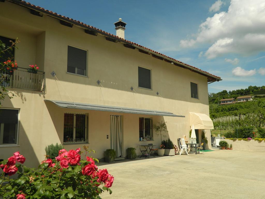 Bed & Breakfast Cascina Beatrice Rodello Eksteriør billede