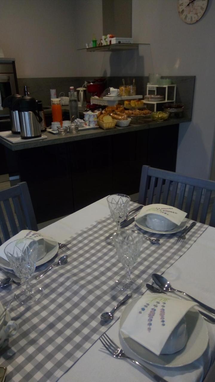 Bed & Breakfast Cascina Beatrice Rodello Eksteriør billede